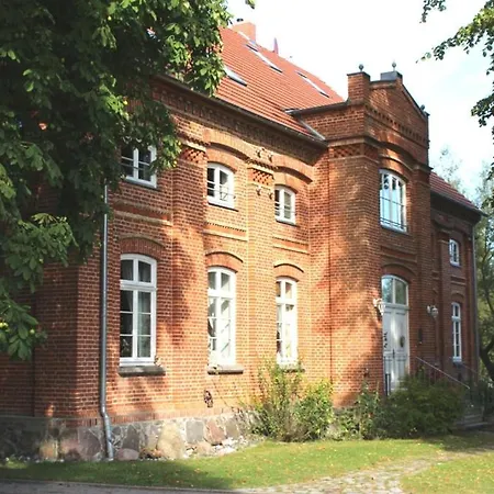 Gutshof Dubnitz - 1 