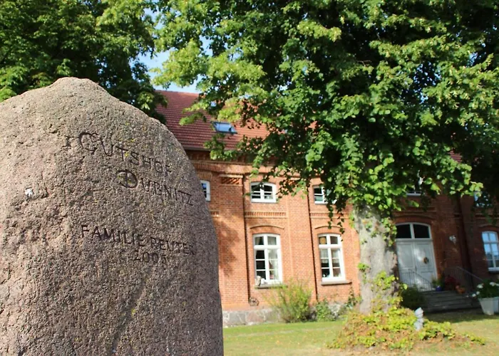 Gutshof Dubnitz - 1 