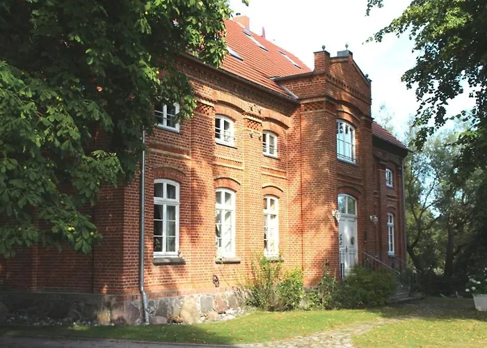 Gutshof Dubnitz - 1 
