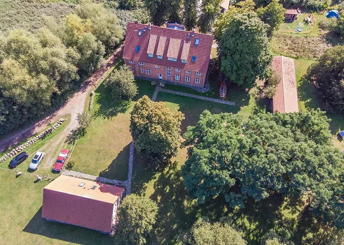 Gutshof Dubnitz - 1 